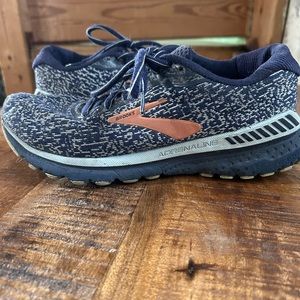 Brooks GTS Adrenaline 20 Women’s 8.5 Running Shoe